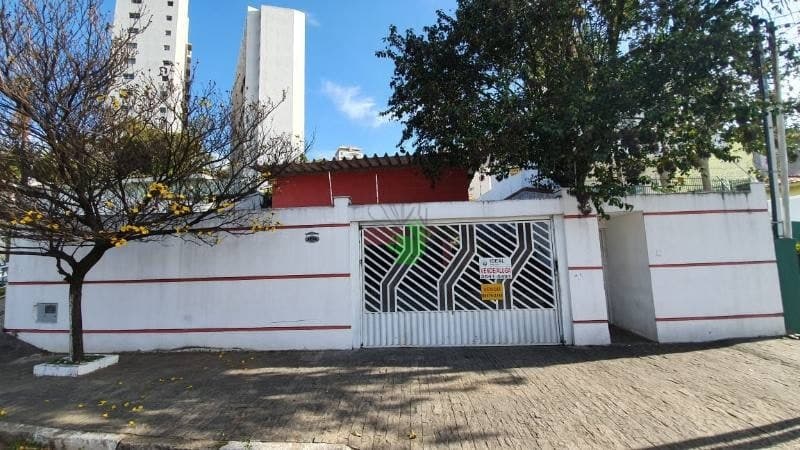 Sobrado para Venda e Locação no Alto da Lapa, 4 dorm(s), 1 suite(s), 8 vaga(s), 350 m²AC e 600AT
