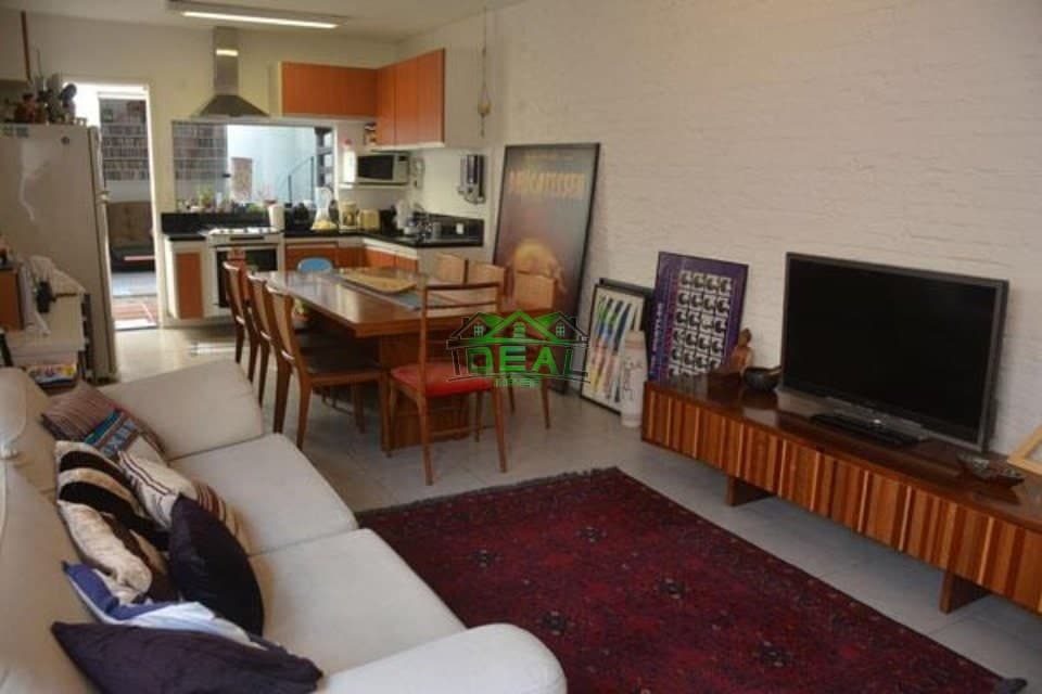 Casa Térrea na Vila Leopoldina, 2 dorm, 2 vagas, 130 m, 141 m, 1 suíte