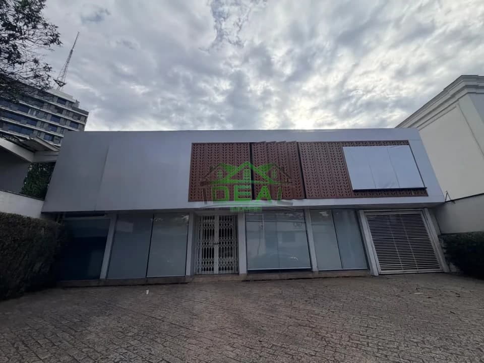 Sobrado Comercial de Alto Padrão para Locação | 425m² | Estrutura Versátil para Clínicas, Laboratórios, Escolas e Serviços