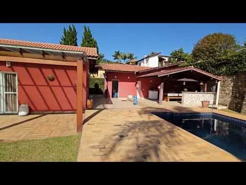 Casa Térrea para Venda no Condomínio Fechado Colinas, Ibiúna, Piscina e Espaço Gourmet